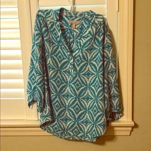 Banana Republic light weight long sleeve top